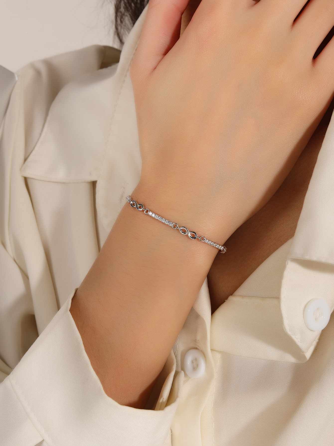 AG 925er Silber-Armband mit Zirkonia-Steinen und Rhodiumbeschichtung 2