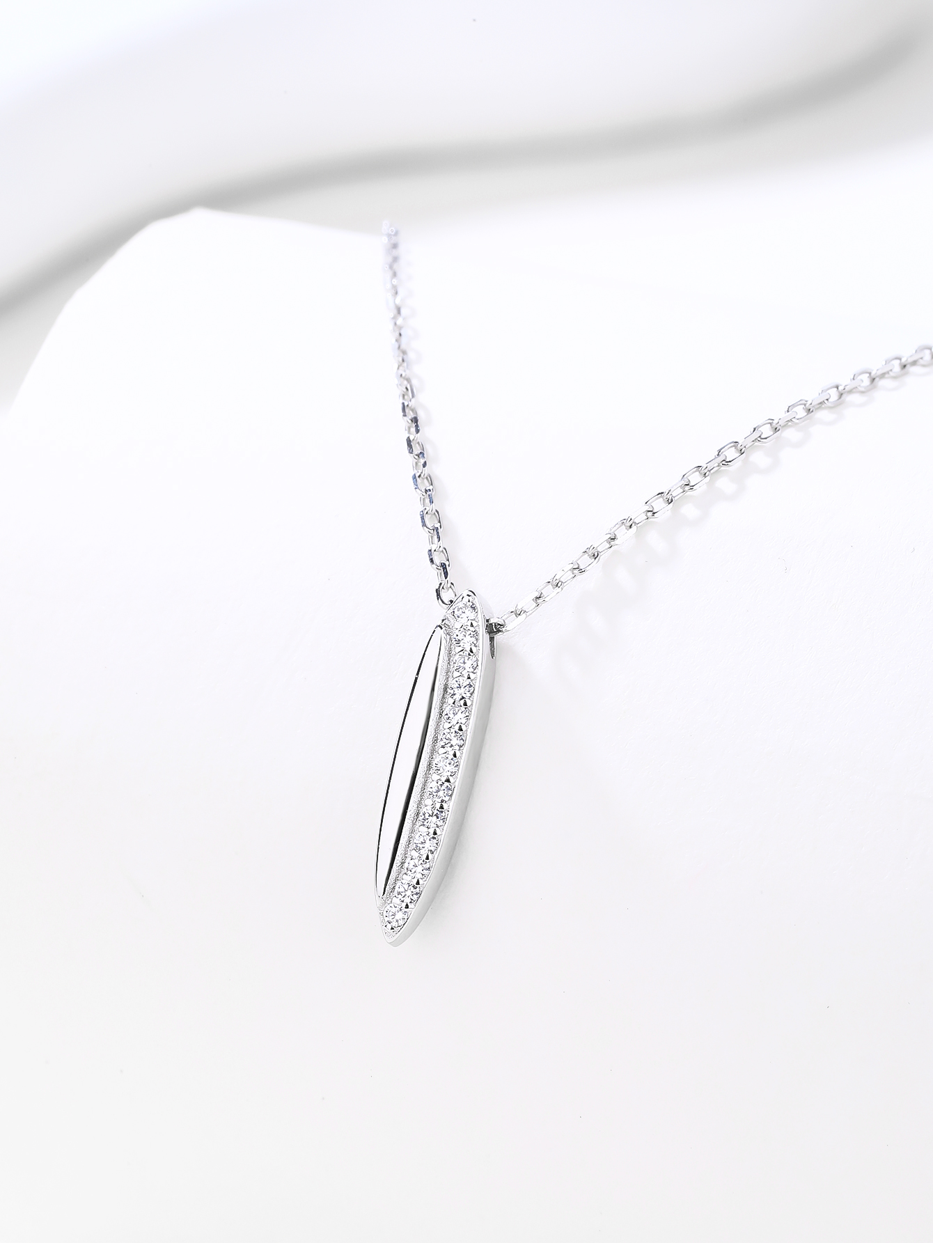 Silver, elongated zirconia pendant necklace with rhodium plating 2